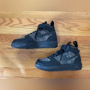 Nike Lunar Force 1 Flyknit Workboot in “oreo”